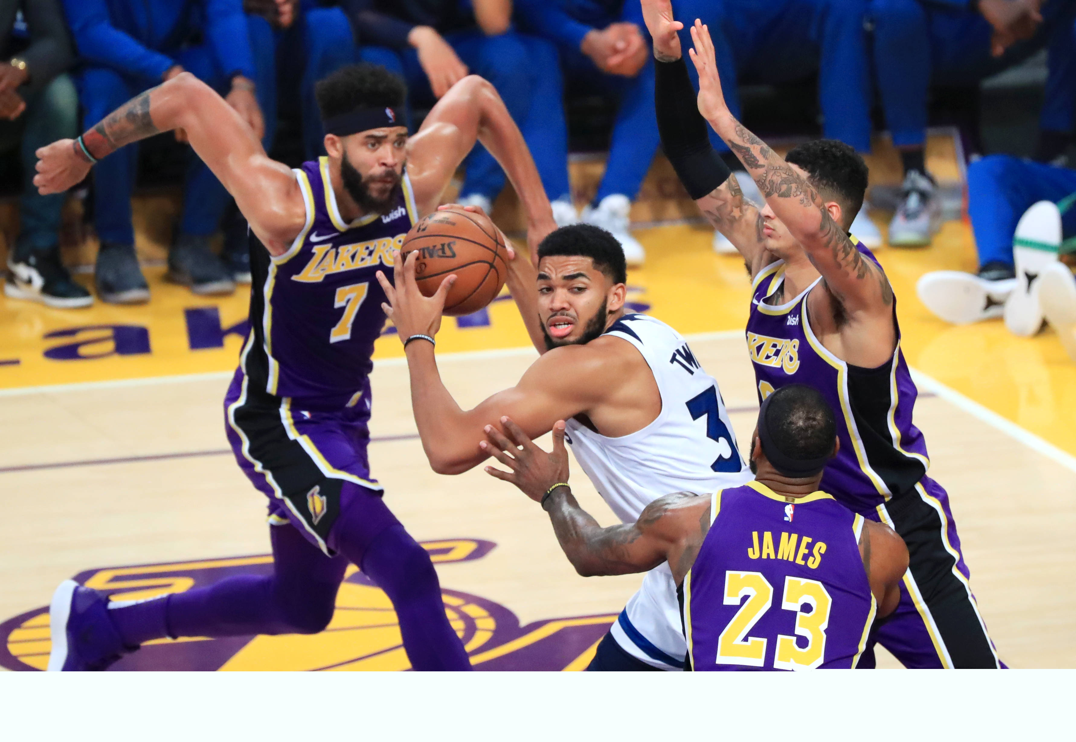 皇马名宿：赛程确实密集，但卡瓦哈尔受伤是运气不好